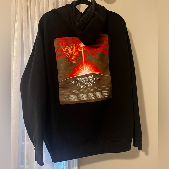 The weekend After Hours Till Dawn Tour Hoodie - Picture 2 of 2
